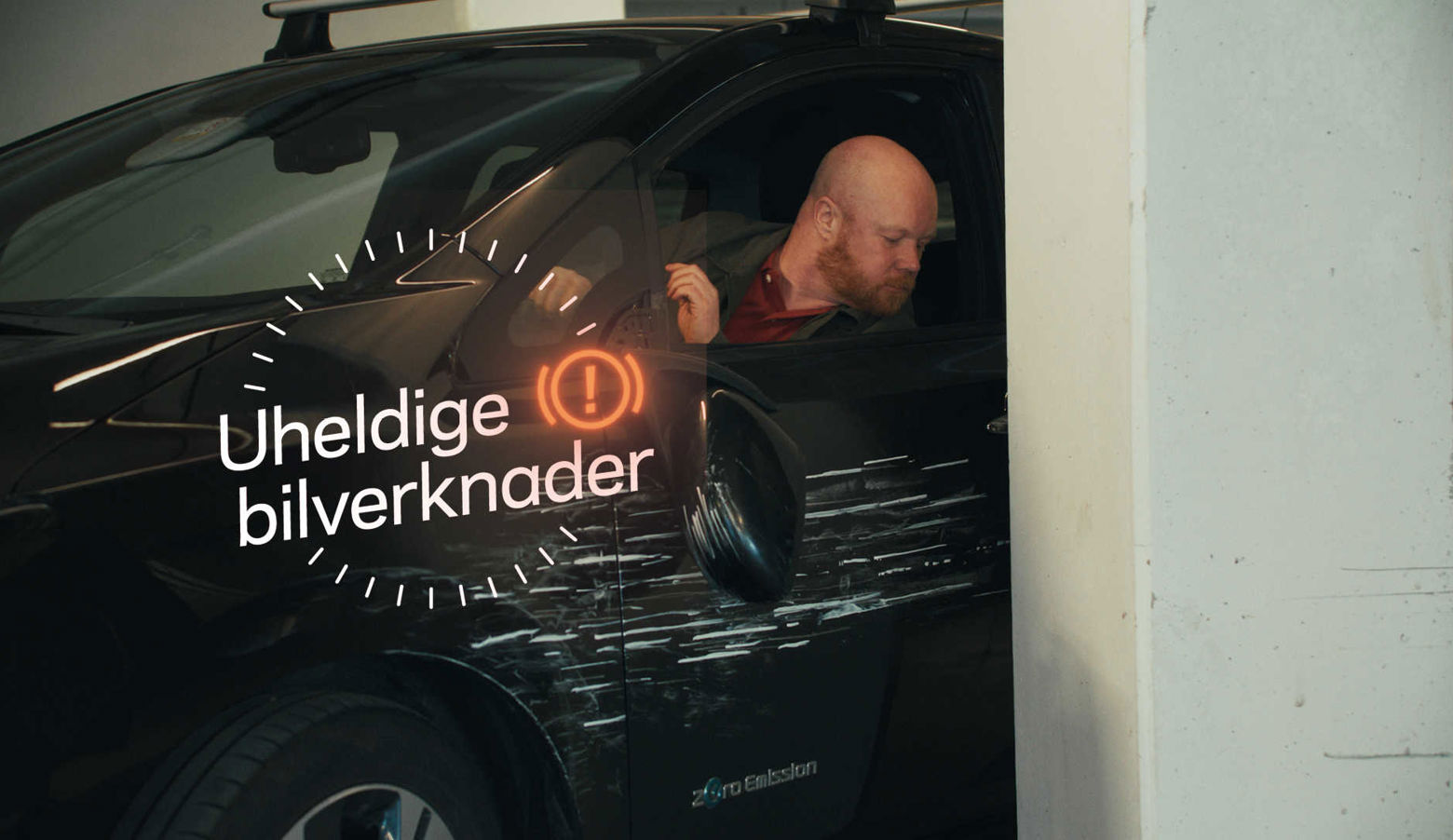 Mann som køyrer på ein stolpe.